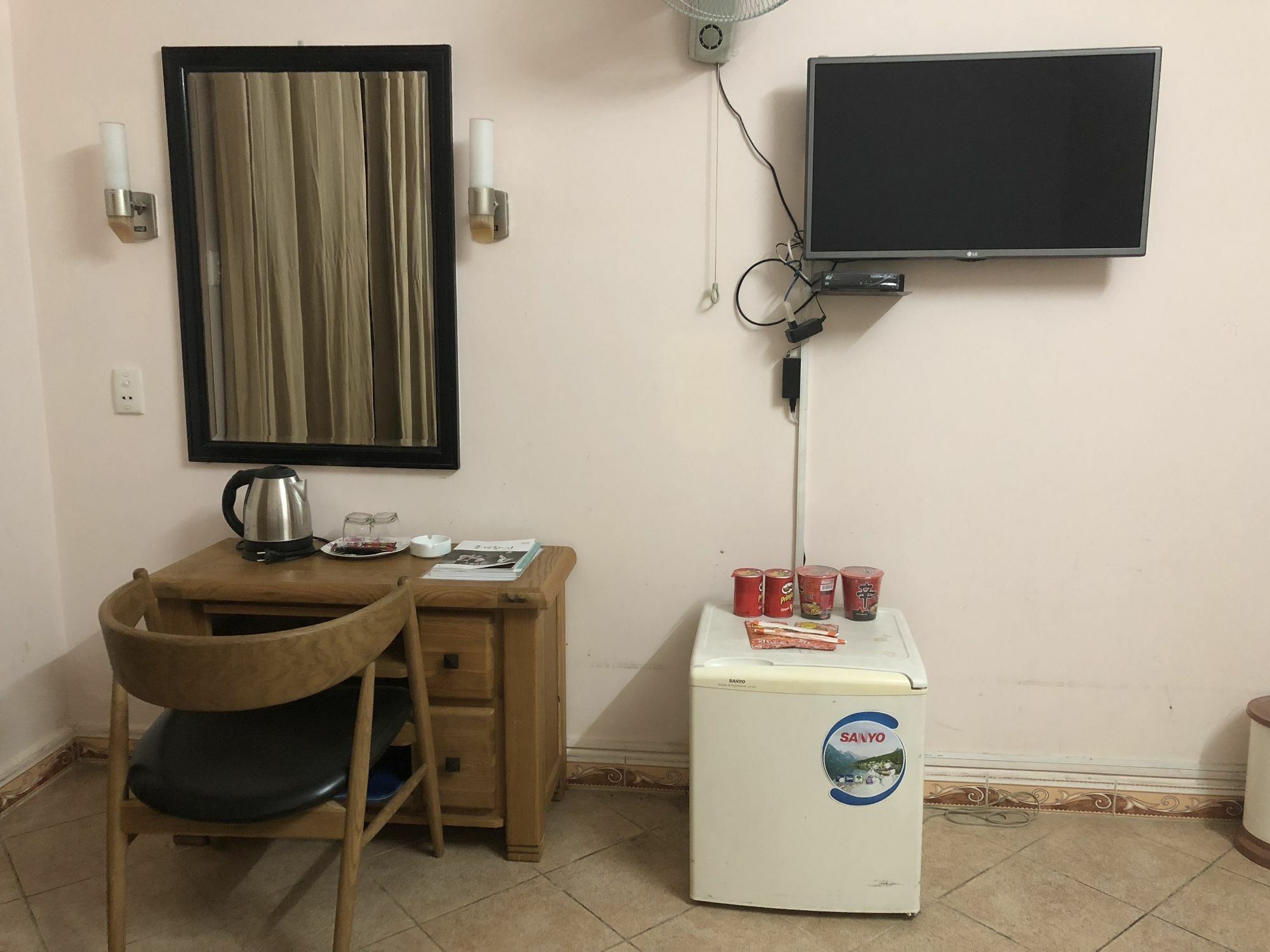 Koreana Hotel Thành Pho Ho Chí Minh Esterno foto